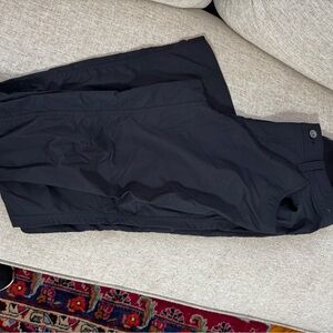 Marmot women’s  black  nylon sports pants size 30